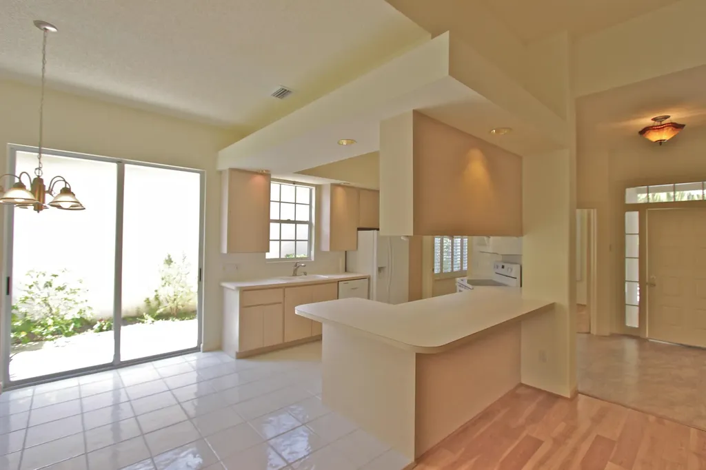 160 Lost Bridge Drive Palm Beach Gardens FL 33410