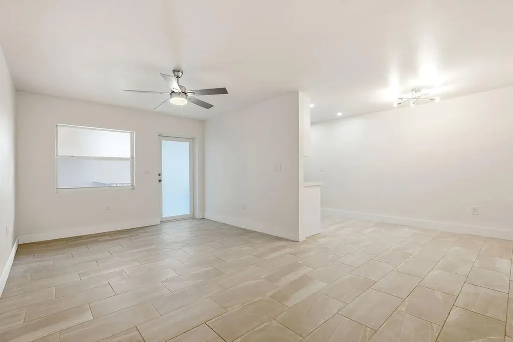 1747 Rodman Street Hollywood FL 33020