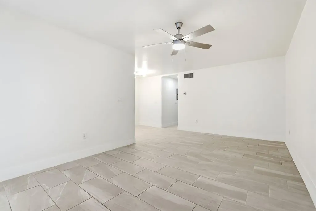 1747 Rodman Street Hollywood FL 33020