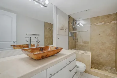 600 Parkview Drive Hallandale Beach FL 33009