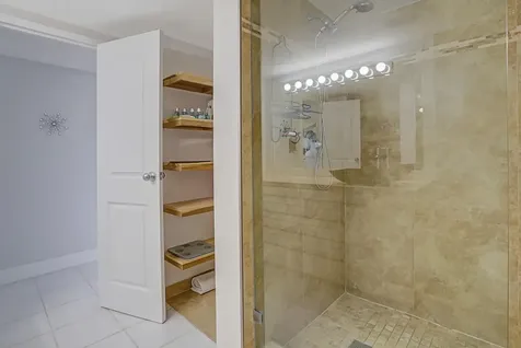600 Parkview Drive Hallandale Beach FL 33009