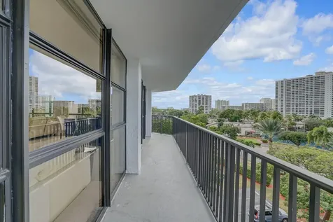 600 Parkview Drive Hallandale Beach FL 33009