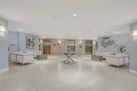 600 Parkview Drive Hallandale Beach FL 33009