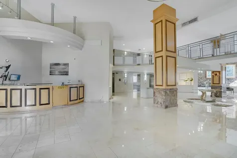 600 Parkview Drive Hallandale Beach FL 33009