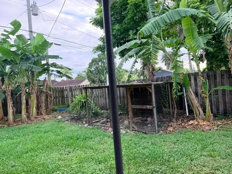 208 NW Avenue H Place Belle Glade FL 33430