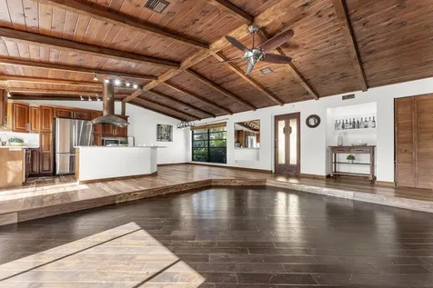358 SW 32nd Terrace Deerfield Beach FL 33442