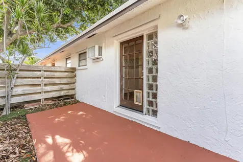 358 SW 32nd Terrace Deerfield Beach FL 33442