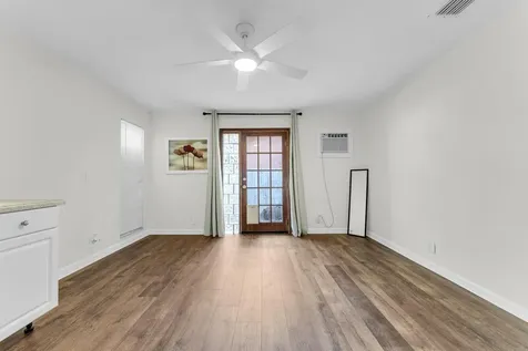 358 SW 32nd Terrace Deerfield Beach FL 33442