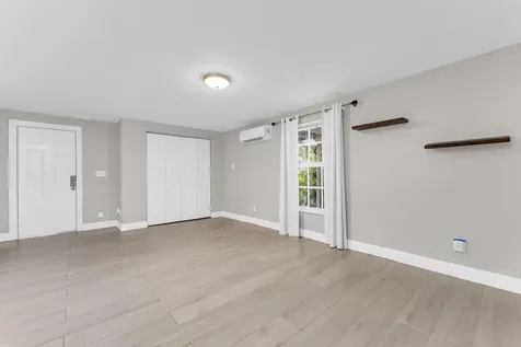 358 SW 32nd Terrace Deerfield Beach FL 33442