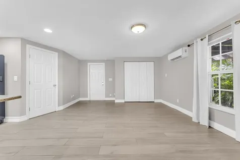 358 SW 32nd Terrace Deerfield Beach FL 33442