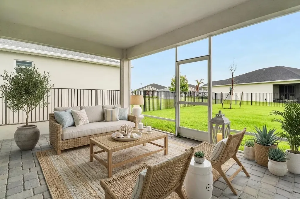 6545 NW Cloverdale Avenue Port St Lucie FL 34987