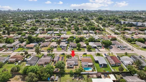 573 NW 2nd Way Deerfield Beach FL 33441