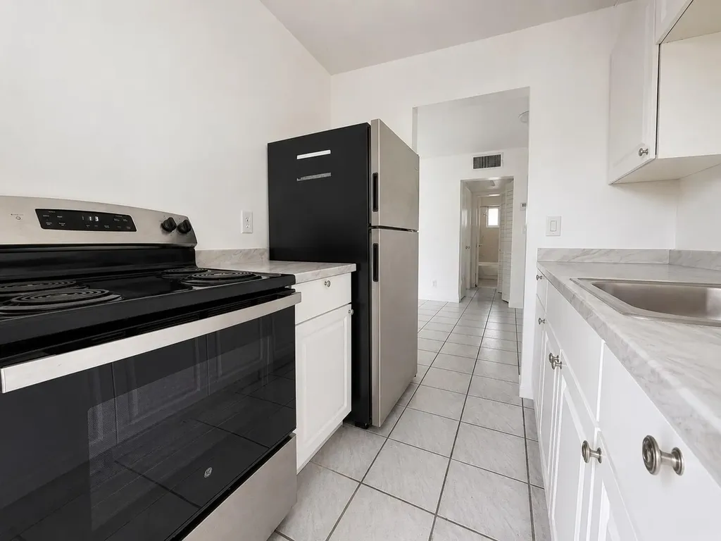 1857 Jefferson Street Hollywood FL 33020