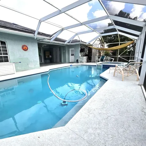 2720 SE Kern Road Port St Lucie FL 34984