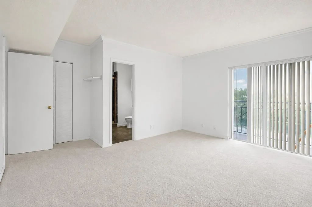 4850 SW 63rd Terrace Davie FL 33314