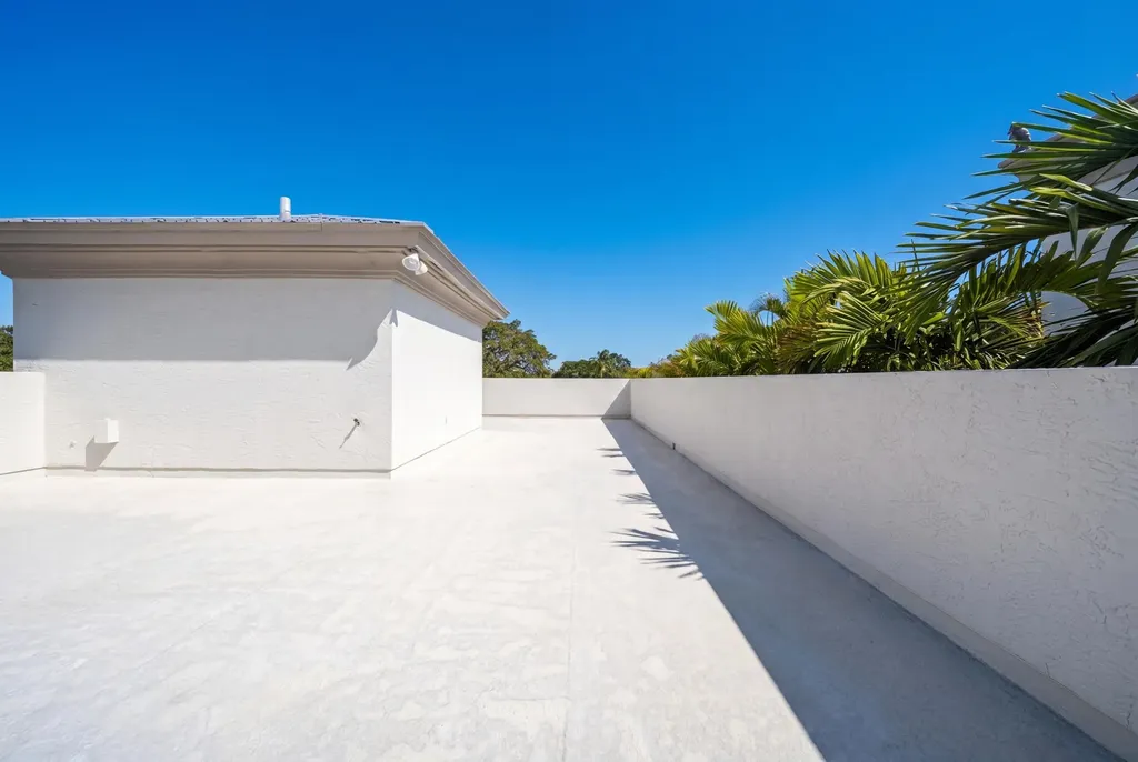 417 SW 8th Street Fort Lauderdale FL 33315