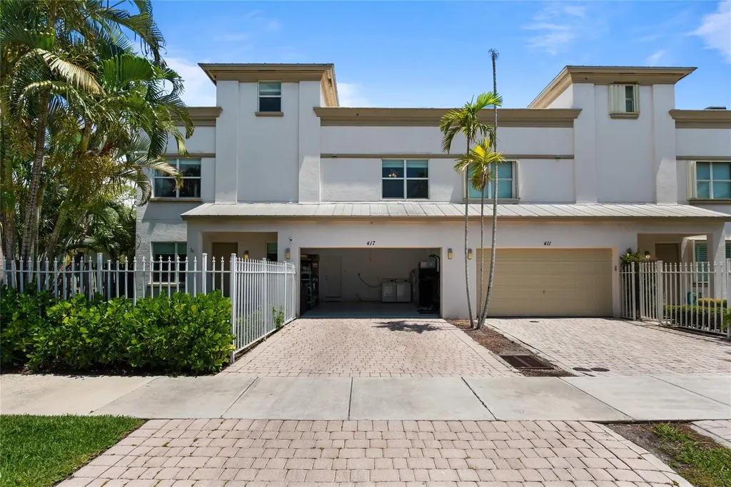 417 SW 8th Street Fort Lauderdale FL 33315