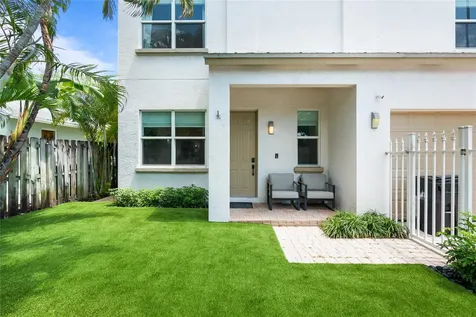 417 SW 8th Street Fort Lauderdale FL 33315