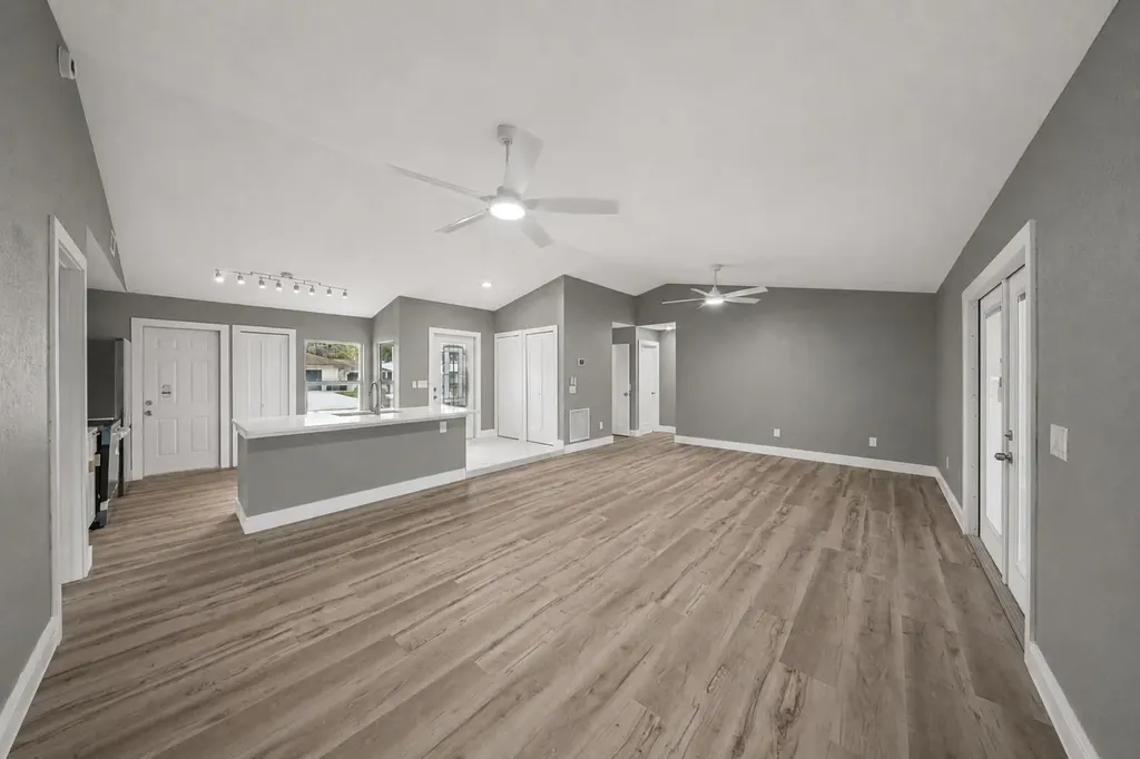 1917 SW Flower Lane Port St Lucie FL 34953