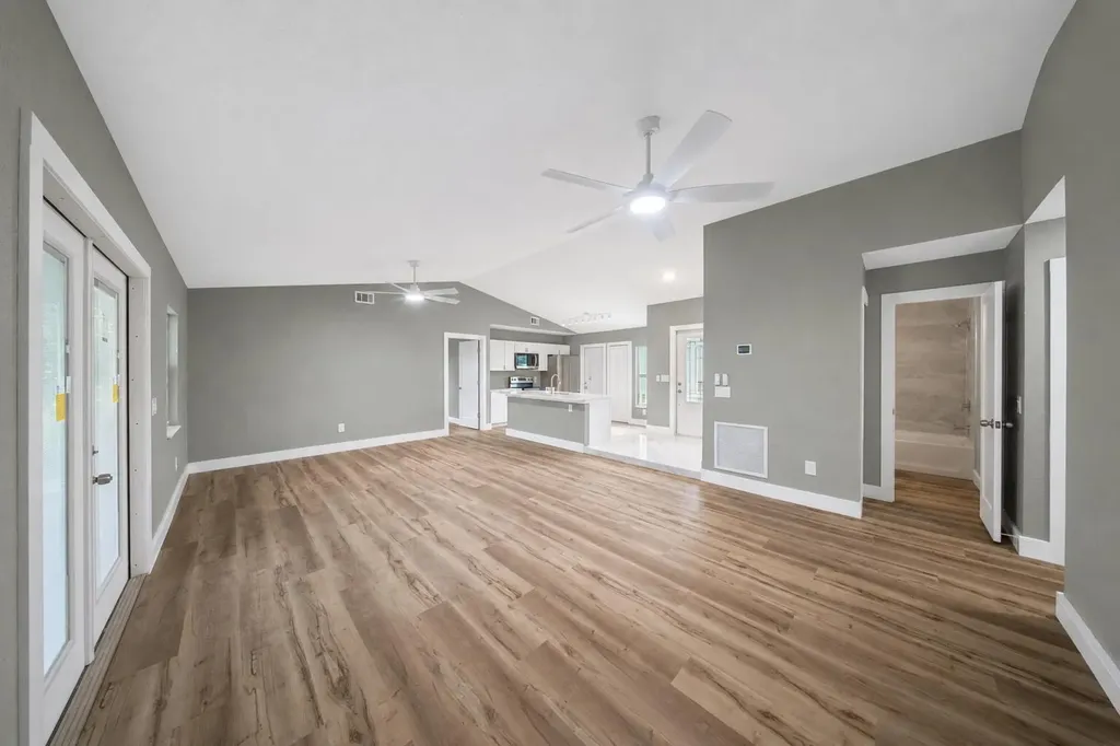 1917 SW Flower Lane Port St Lucie FL 34953