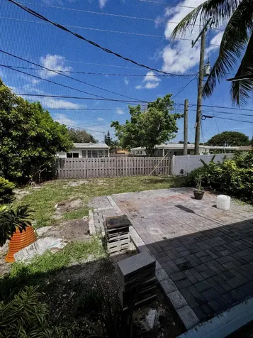 2824 N Dixie Highway Boca Raton FL 33431
