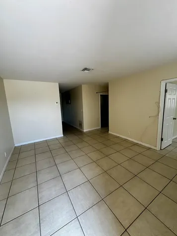 2824 N Dixie Highway Boca Raton FL 33431