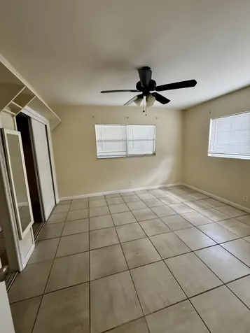 2824 N Dixie Highway Boca Raton FL 33431