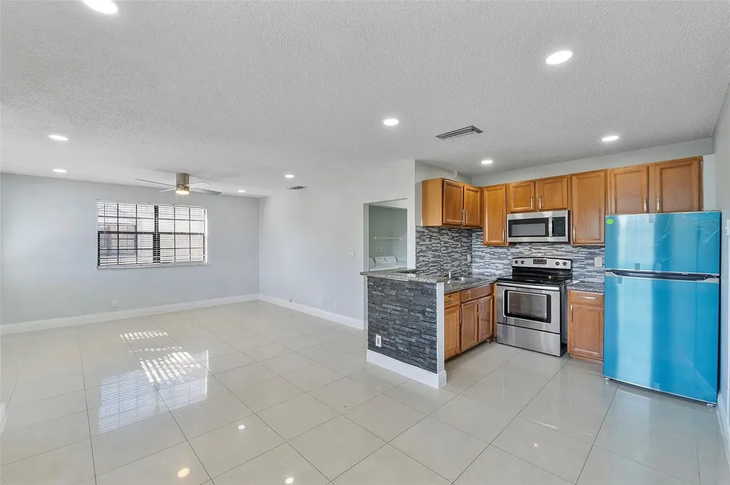 2854 Coral Springs Drive Coral Springs FL 33065
