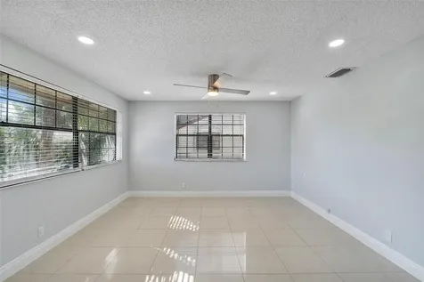 2854 Coral Springs Drive Coral Springs FL 33065