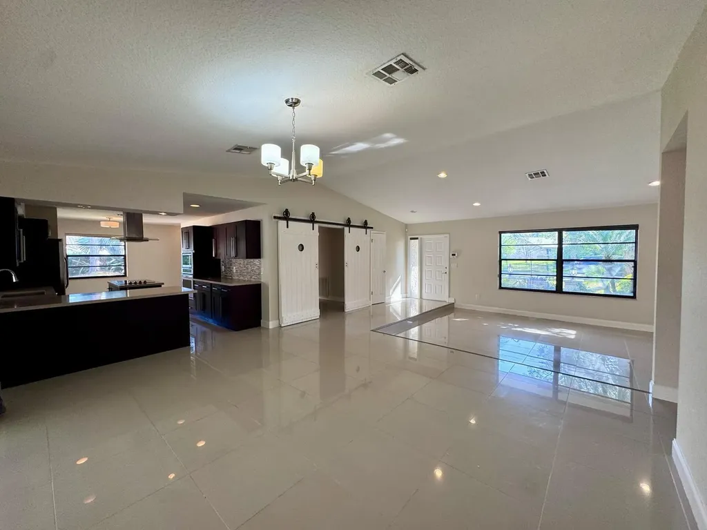 13471 Jonquil Place Wellington FL 33414
