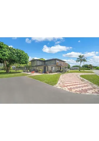 5023 Club Road Haverhill FL 33415