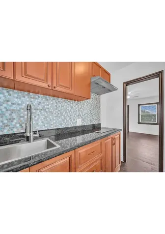 5023 Club Road Haverhill FL 33415