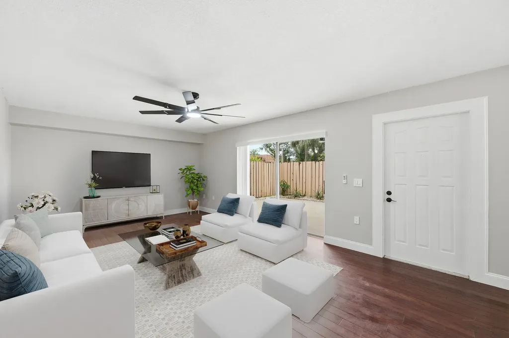 515 Green Springs Place West Palm Beach FL 33409