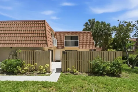 515 Green Springs Place West Palm Beach FL 33409