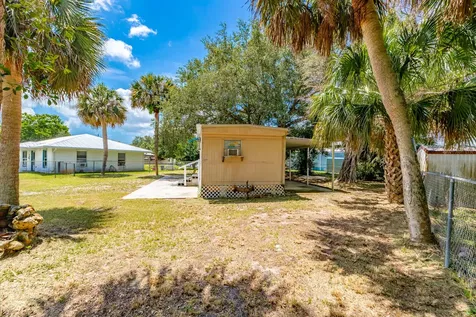 5009 Deanna Lane Fort Pierce FL 34946