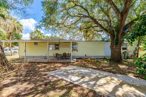 5009 Deanna Lane Fort Pierce FL 34946