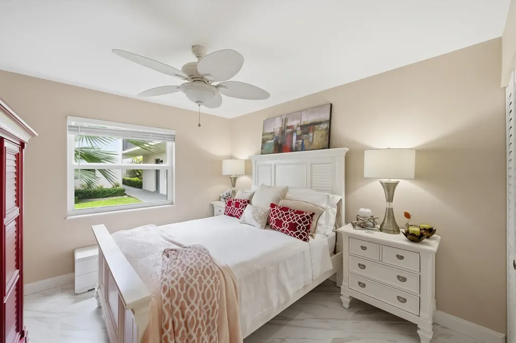 53 Piedmont B Way Delray Beach FL 33484