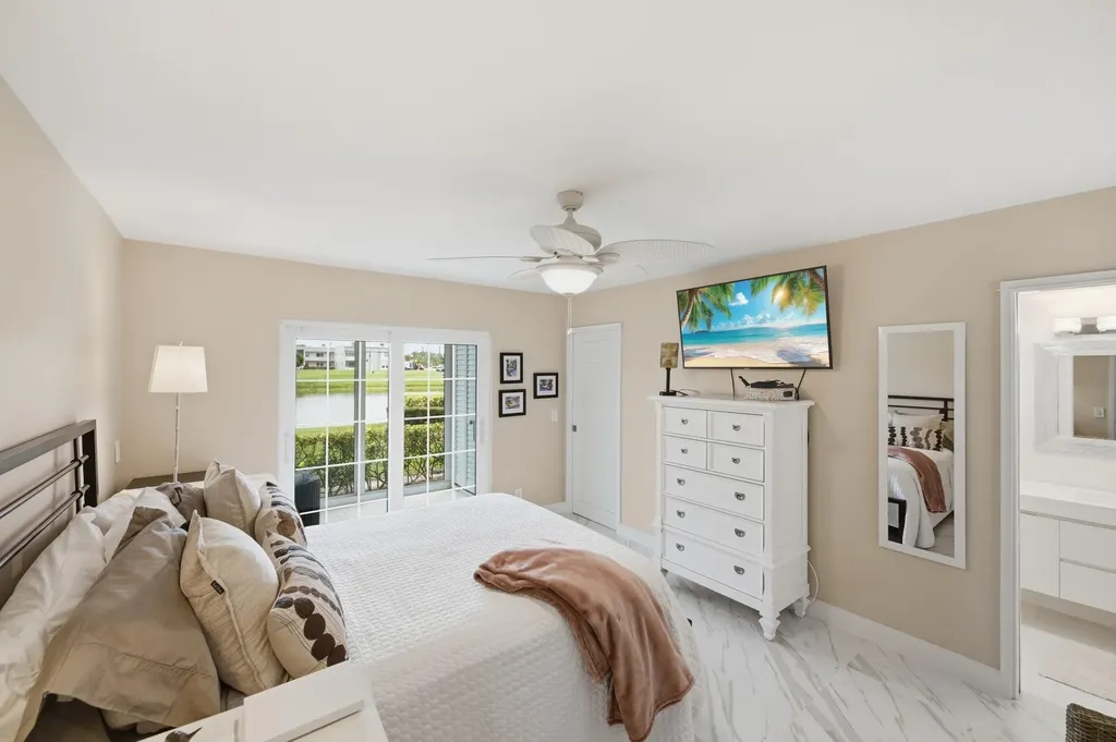 53 Piedmont B Way Delray Beach FL 33484