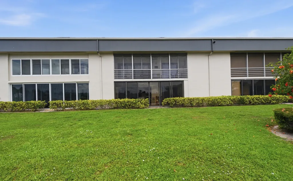 53 Piedmont B Way Delray Beach FL 33484