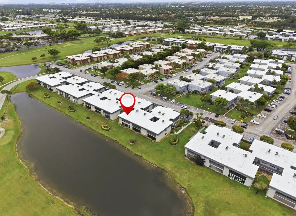 53 Piedmont B Way Delray Beach FL 33484