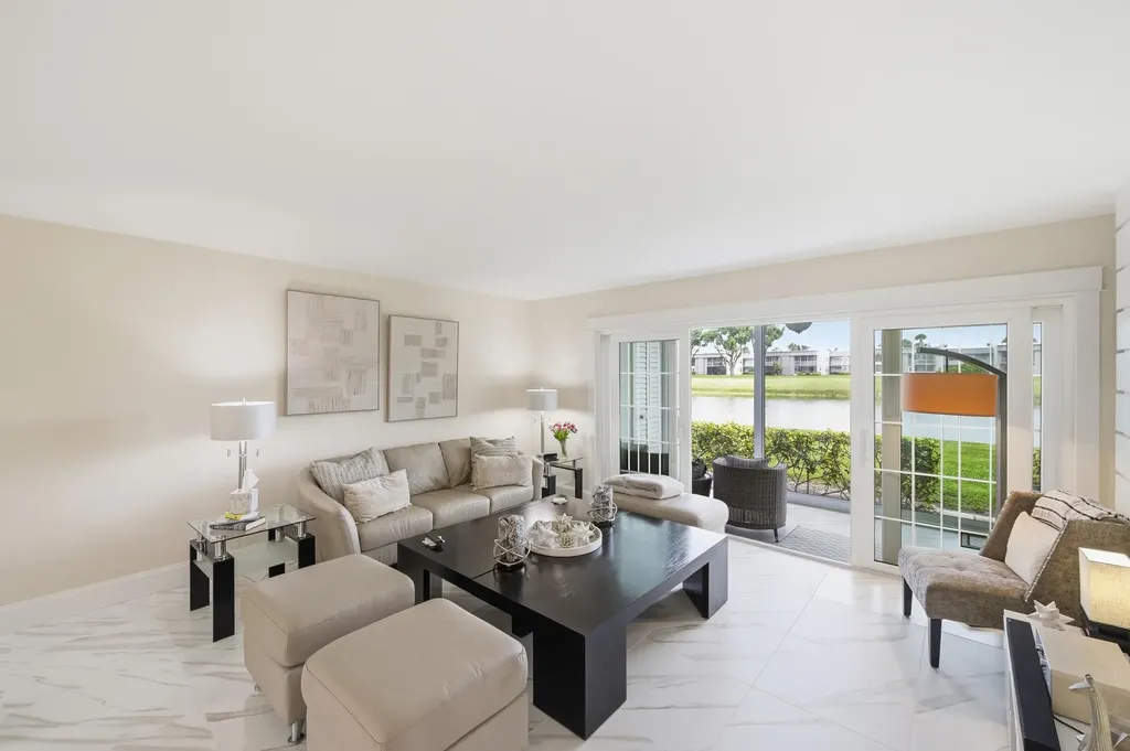 53 Piedmont B Way Delray Beach FL 33484