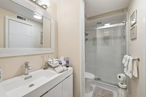 53 Piedmont B Way Delray Beach FL 33484