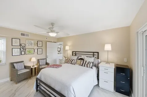53 Piedmont B Way Delray Beach FL 33484