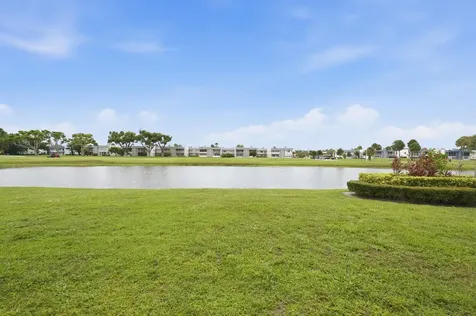 53 Piedmont B Way Delray Beach FL 33484