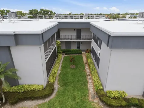 53 Piedmont B Delray Beach FL 33484