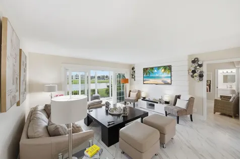 53 Piedmont B Way Delray Beach FL 33484