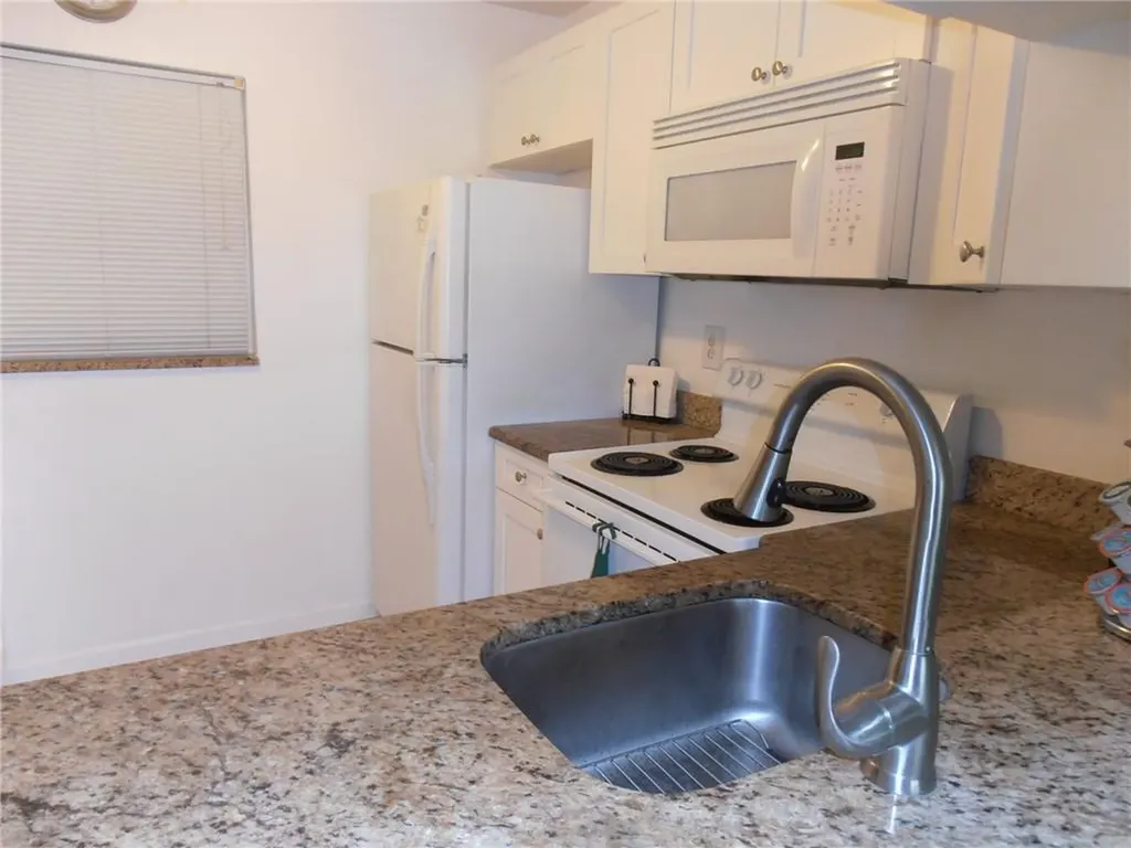 9460 Poinciana Place Davie FL 33324