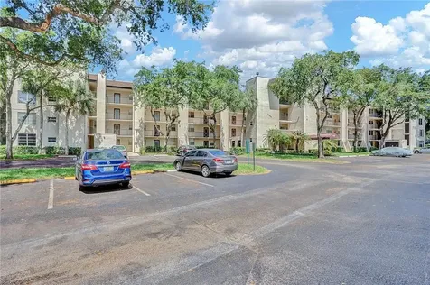 9460 Poinciana Place Davie FL 33324