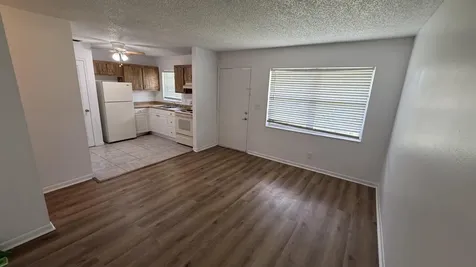 5186 NE 6th Avenue Oakland Park FL 33334