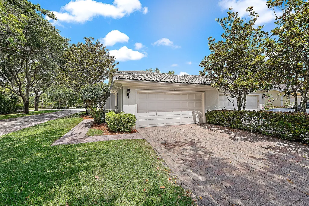 107 Rivinia Drive Jupiter FL 33458
